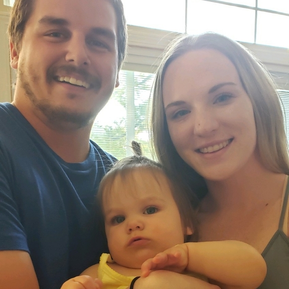 Meet your Posher, Courtney - Picture 2 of 11